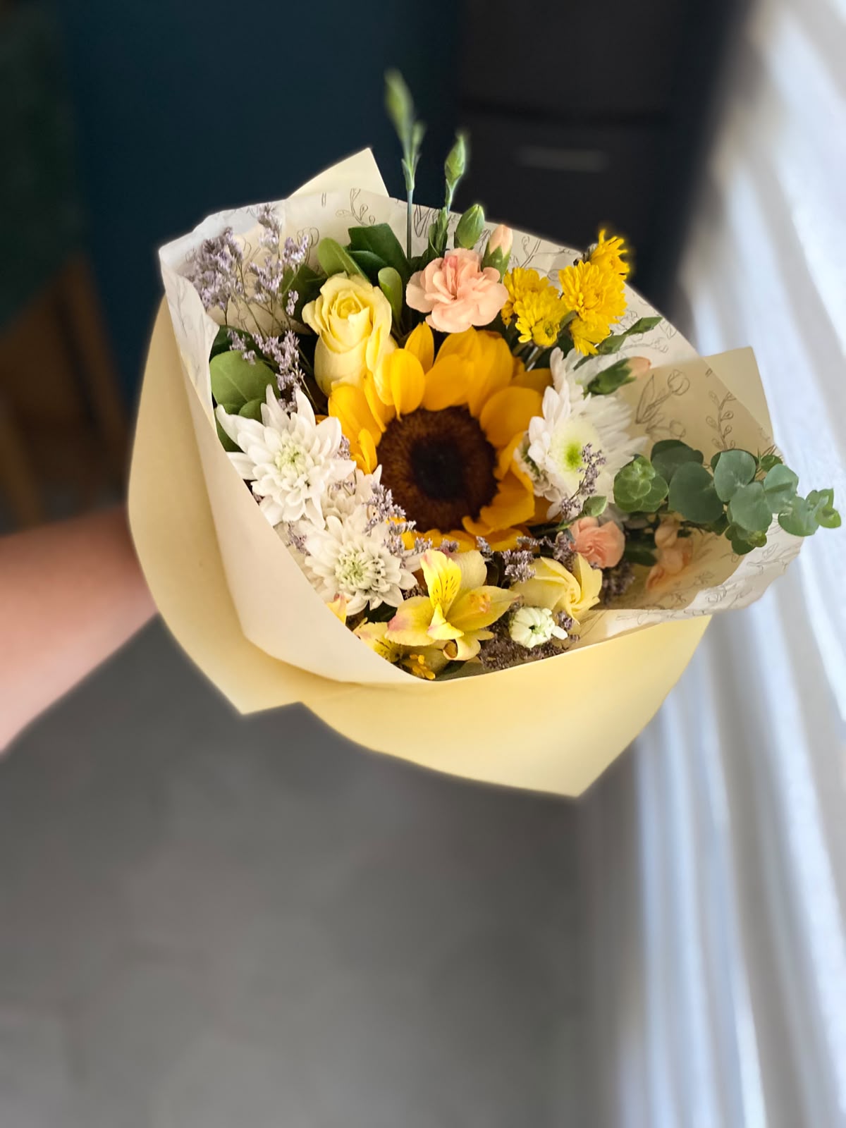 CORAL BOUQUET