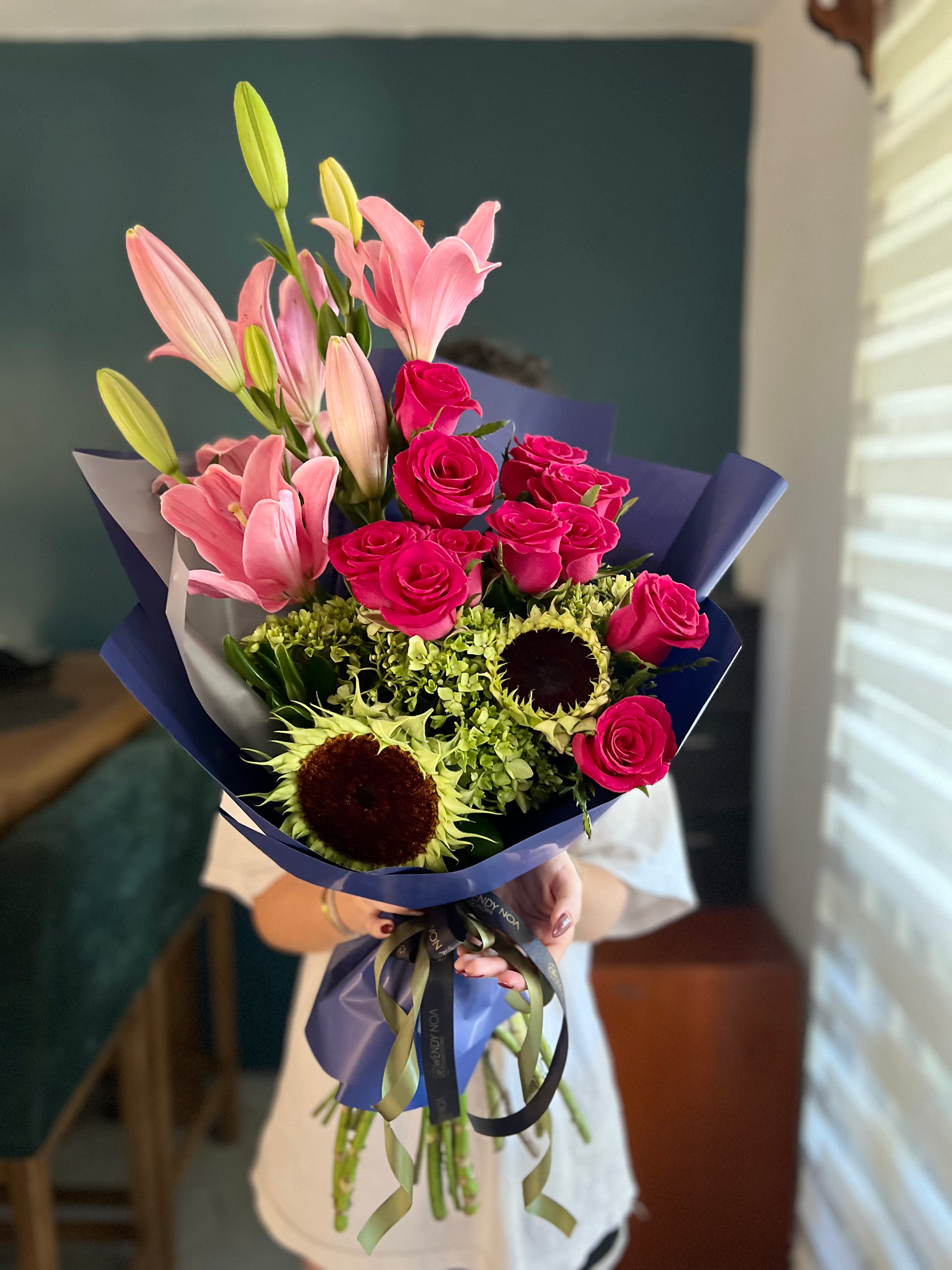 AMARA BOUQUET