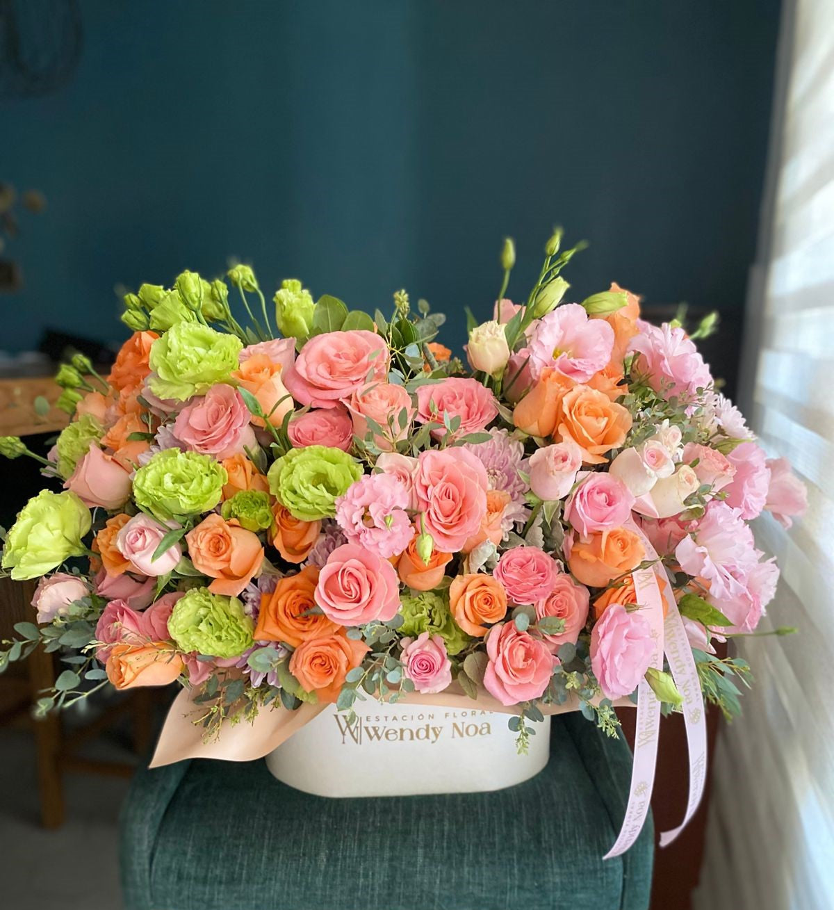 COLORFUL ROSE