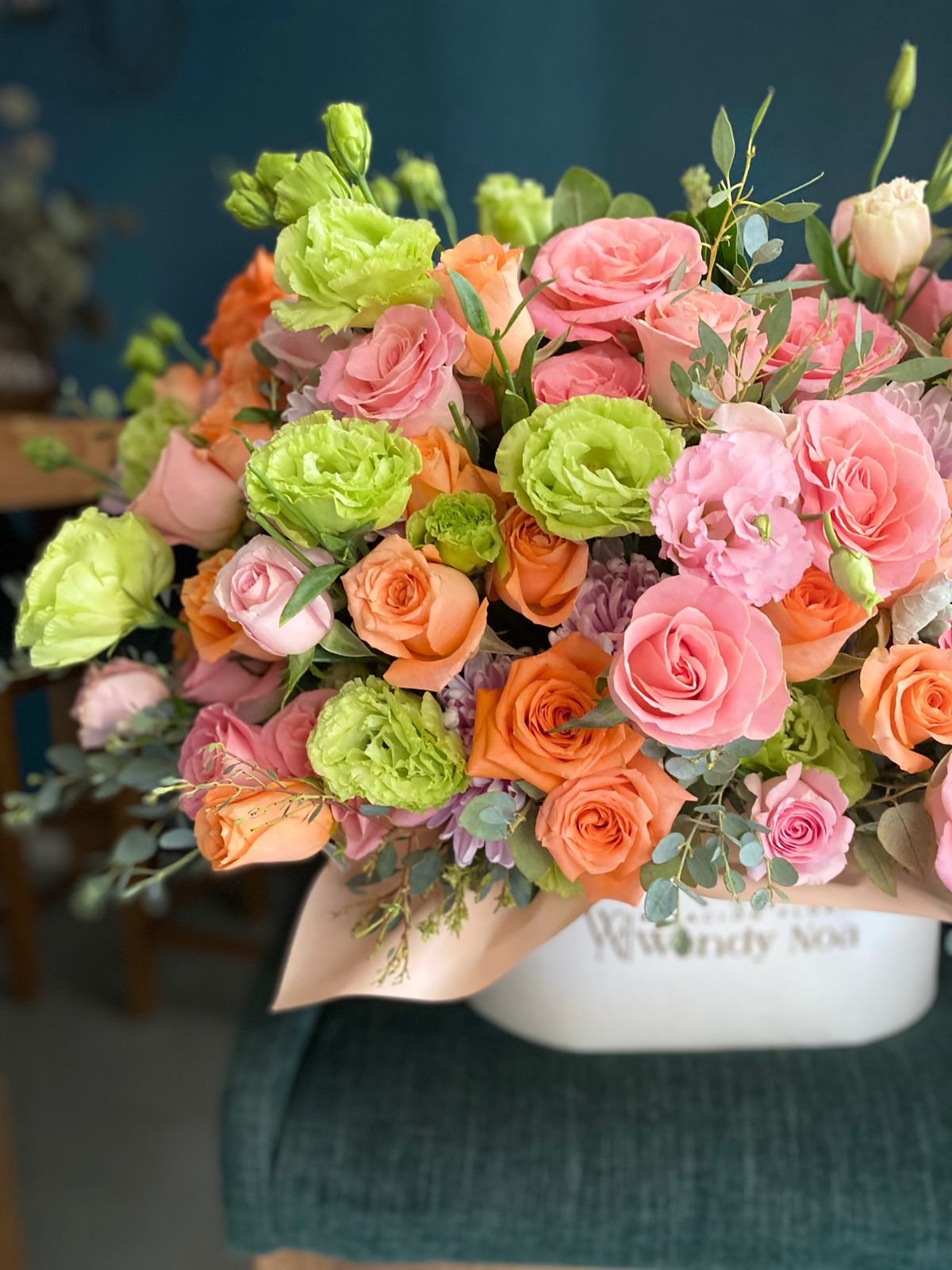 COLORFUL ROSE