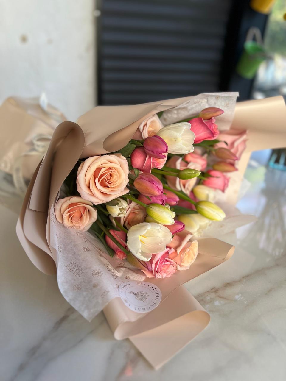 BOUQUET  ROSA PASION