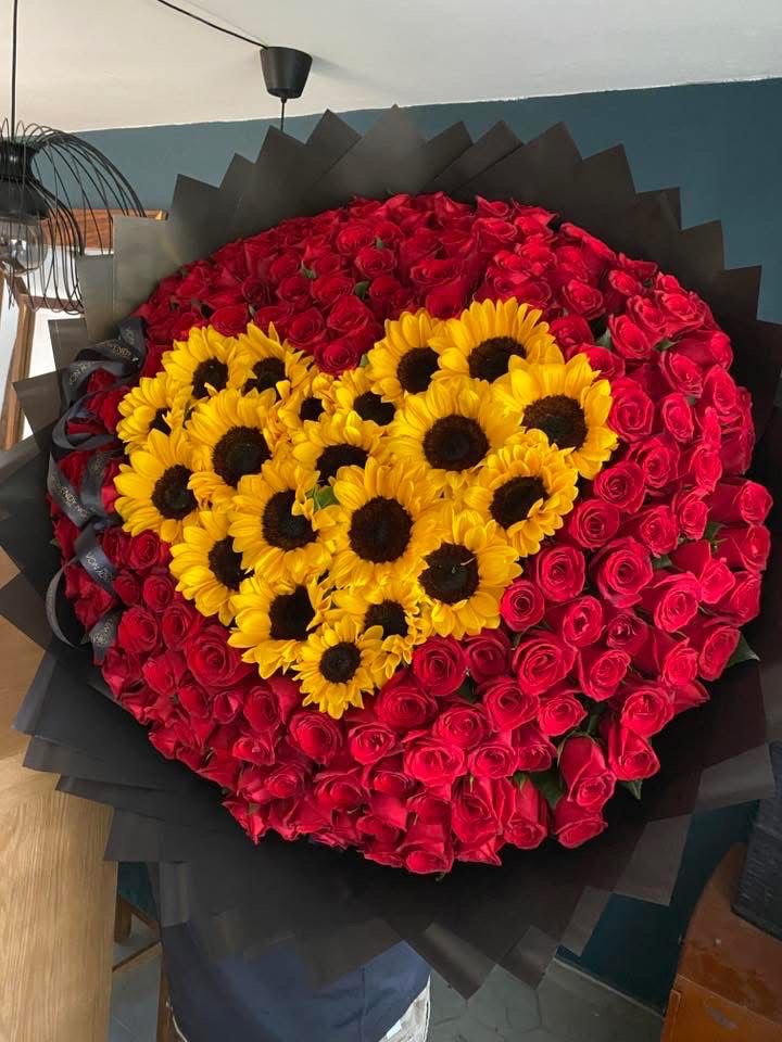 MEGA SUNFLOWER