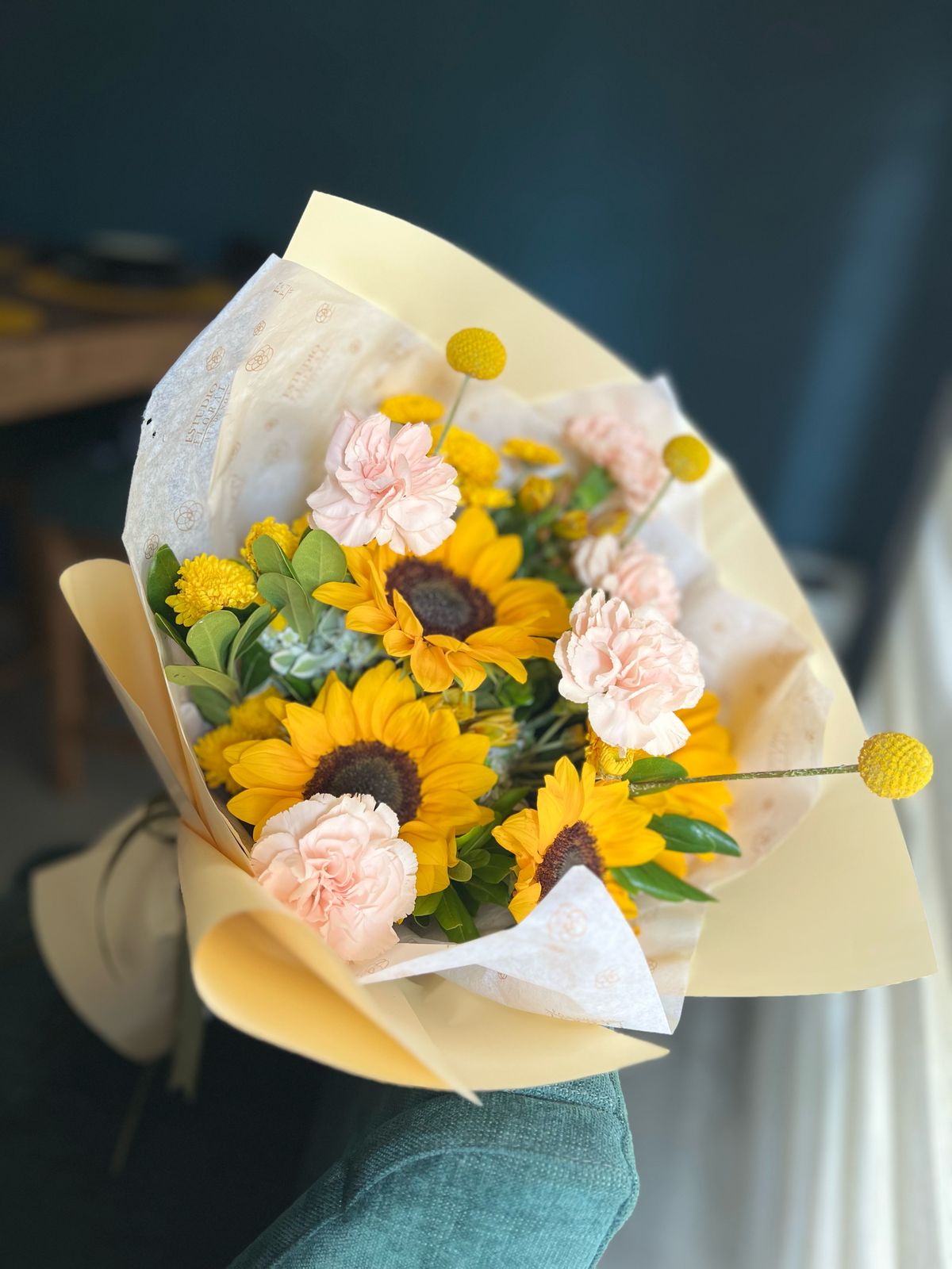 HONEY BOUQUET