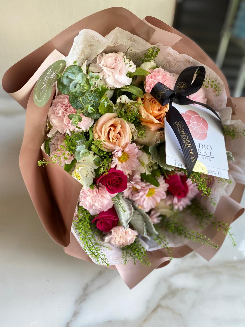 AURORA BOUQUET
