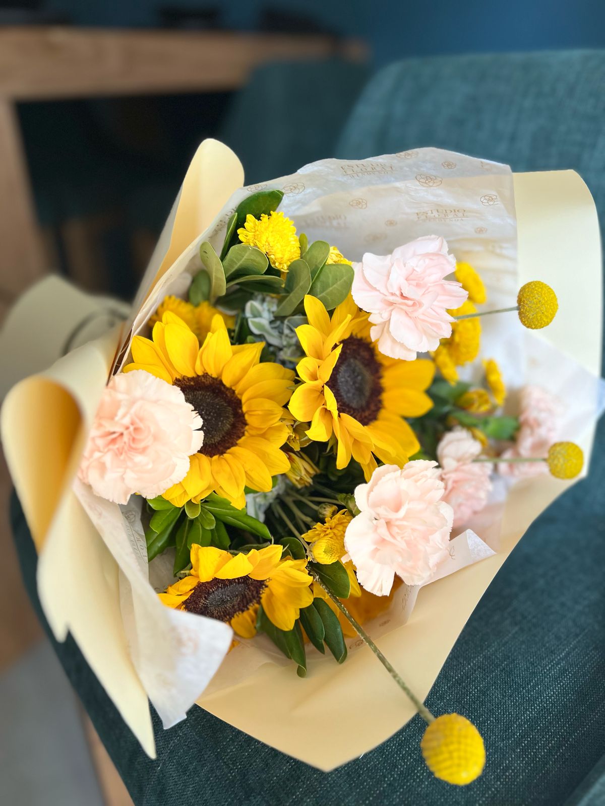 HONEY BOUQUET