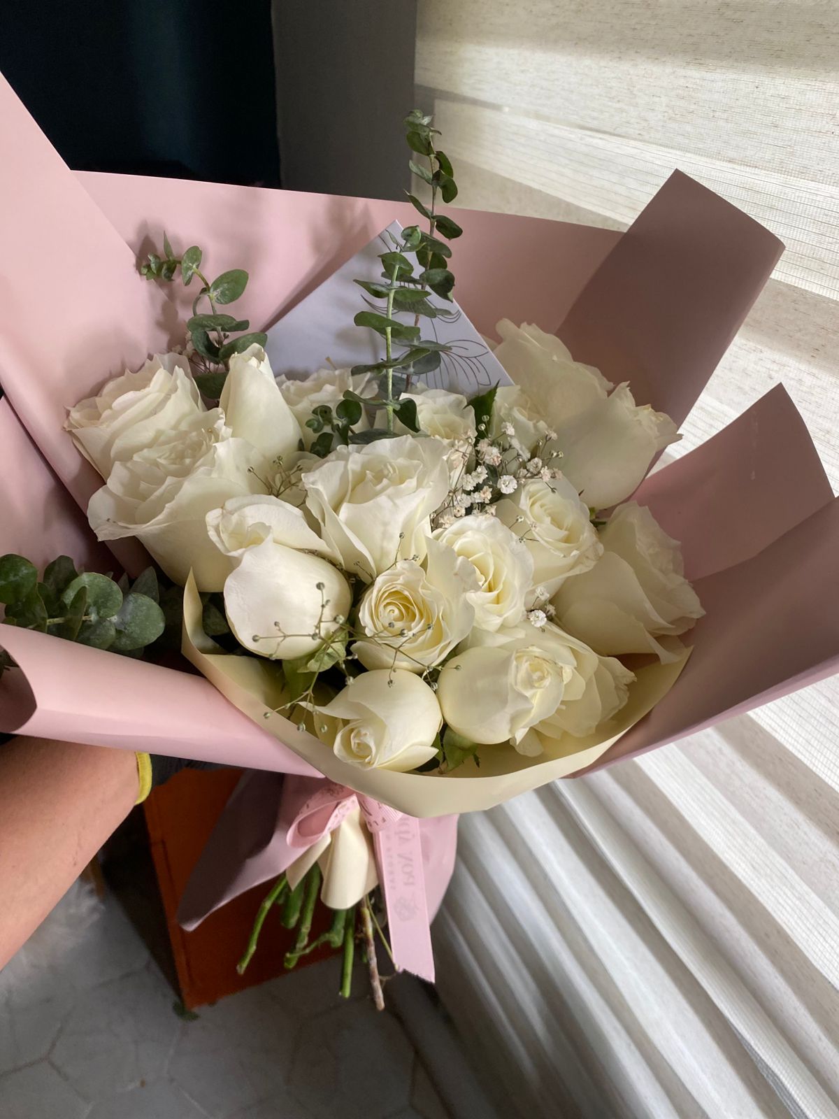 SNOW BOUQUET